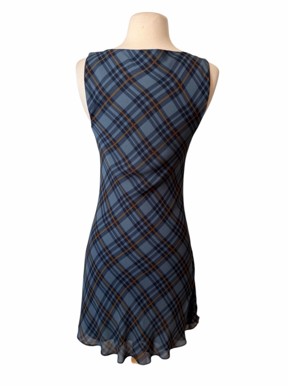 REFORMATION NEW DALE DRESS. - Picture 7 of 10